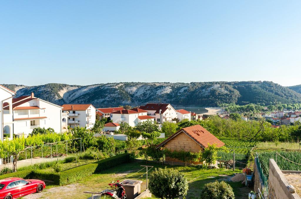 Apartments Dragan Лопар Экстерьер фото
