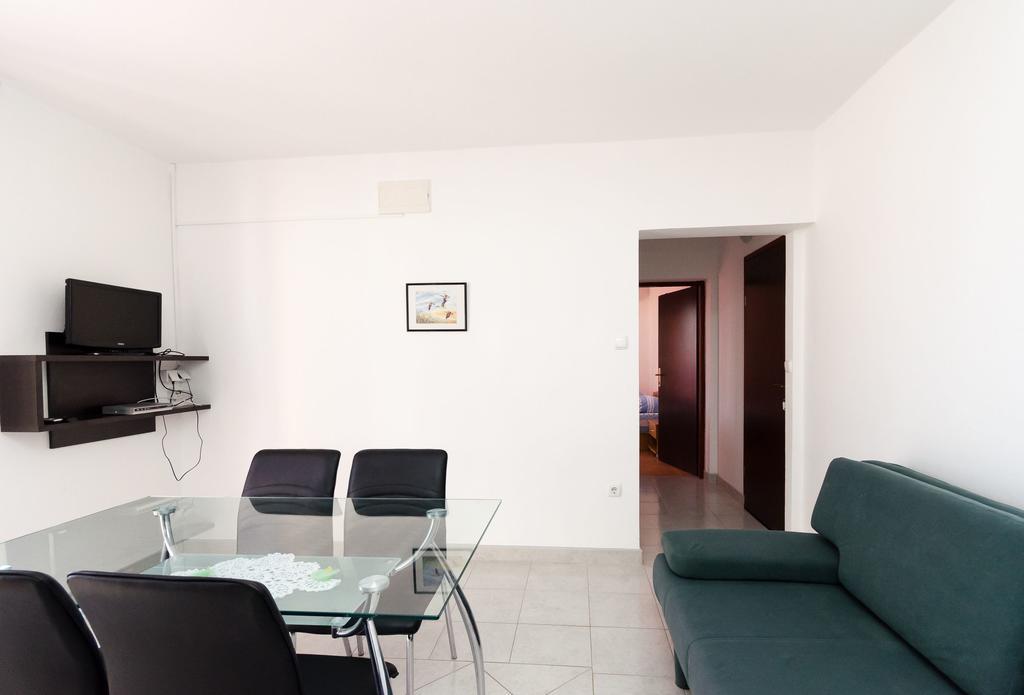 Apartments Dragan Лопар Экстерьер фото